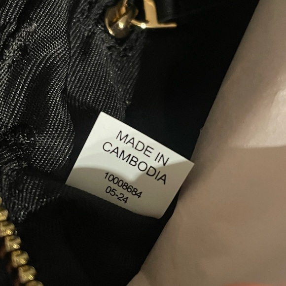 New, authentic Tory Burch nylon belt bag black 161103 - Picture 12 of 13